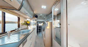 Cruisin Motorhomes 6 Berth Discovery