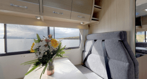 Cruisin Motorhomes 6 Berth Delux