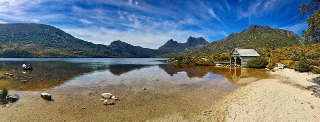 Dove Lake Circuit, Tasmania