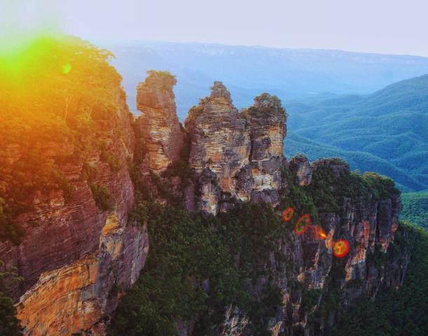Three Sisters Walk, New South Wales